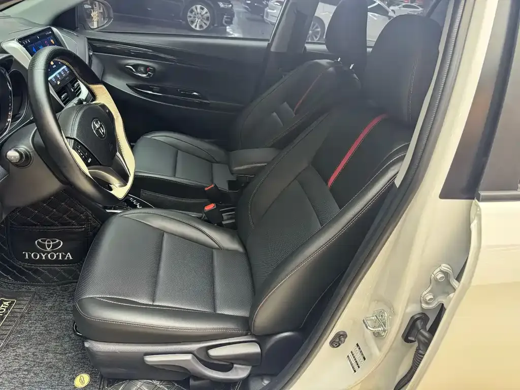 Toyota Yaris L 2023 из CN, фото 3