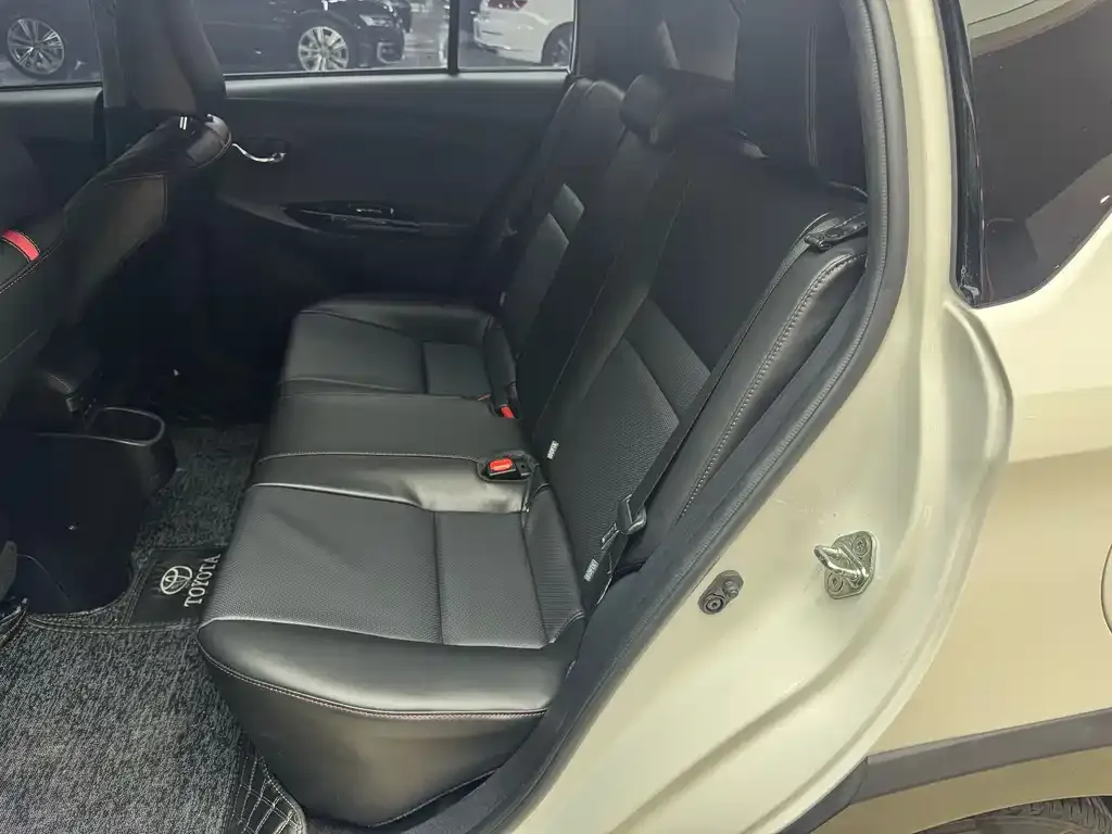 Toyota Yaris L 2023 из CN, фото 4