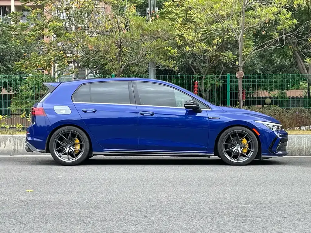 Volkswagen Golf 2021 из CN, фото 3
