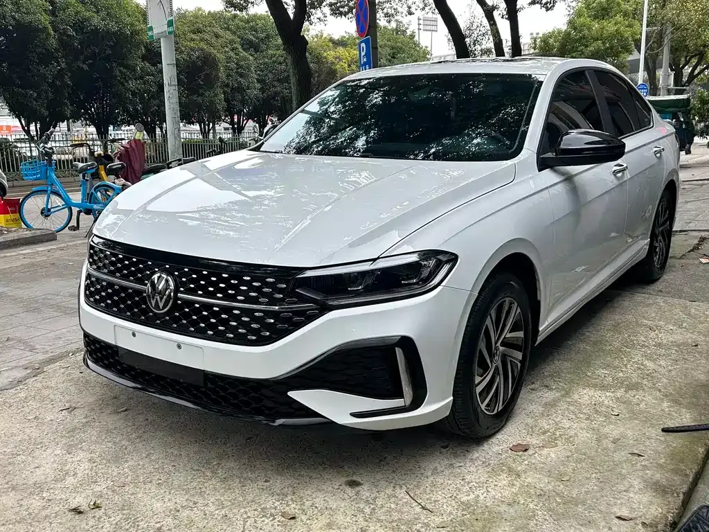 Volkswagen Lavida 2024 из CN, фото 1