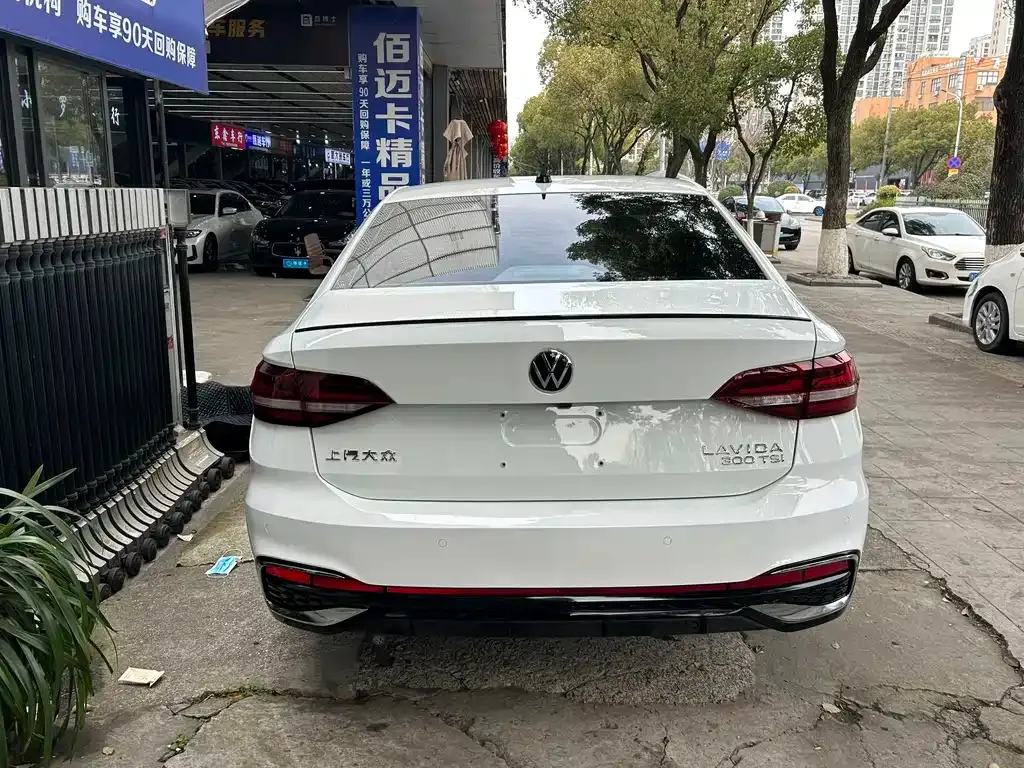 Volkswagen Lavida 2024 из CN, фото 8