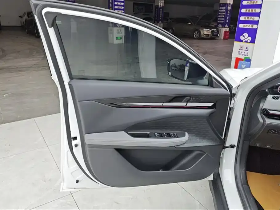 Changan UNI-V 2022 из CN, фото 7