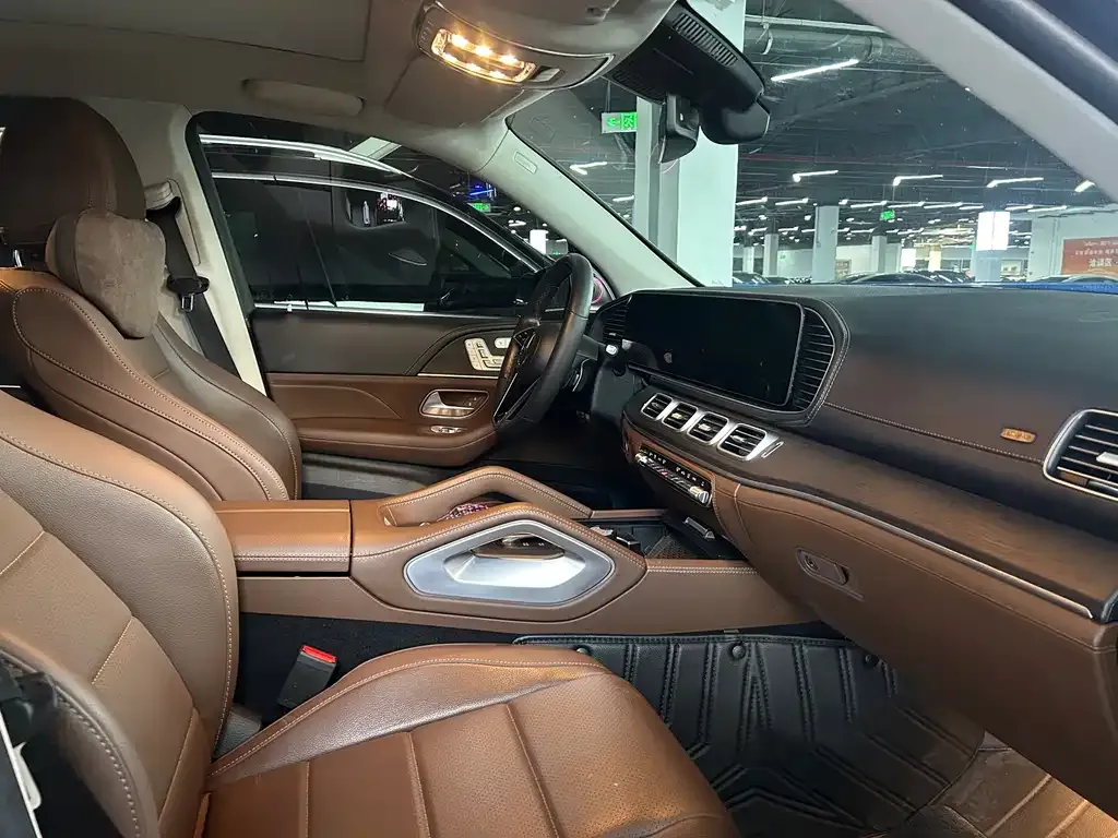 Mercedes-Benz GLE — фото 8
