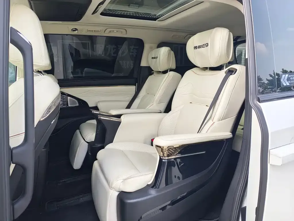 GAC Motor Trumpchi E9 — фото 3