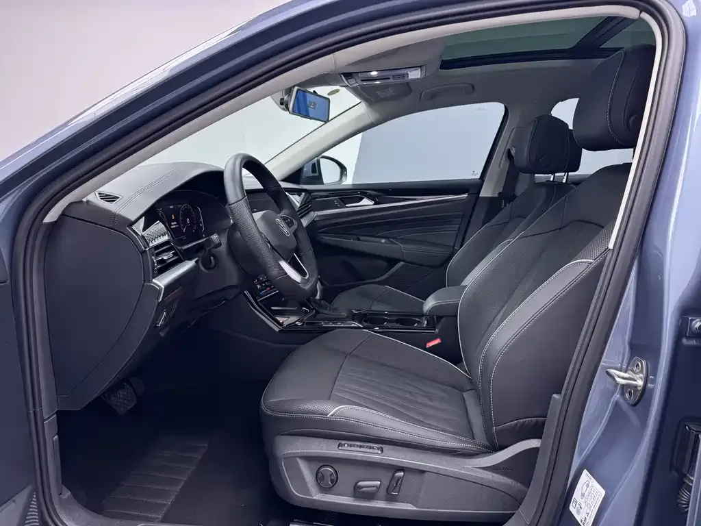 Volkswagen Passat — фото 6