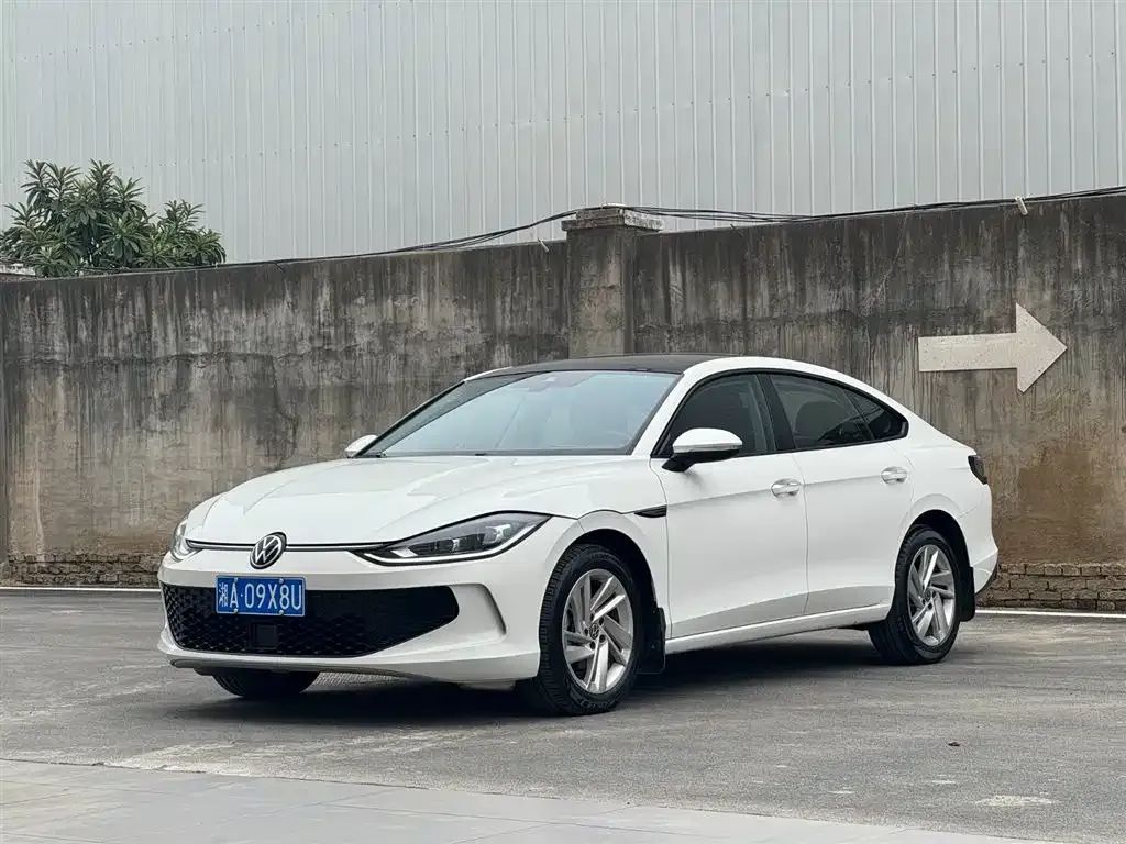 Volkswagen Lamando 2023 из CN, фото 1