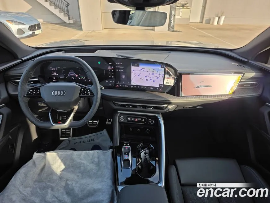 Audi Q5 2025 из KR, фото 9