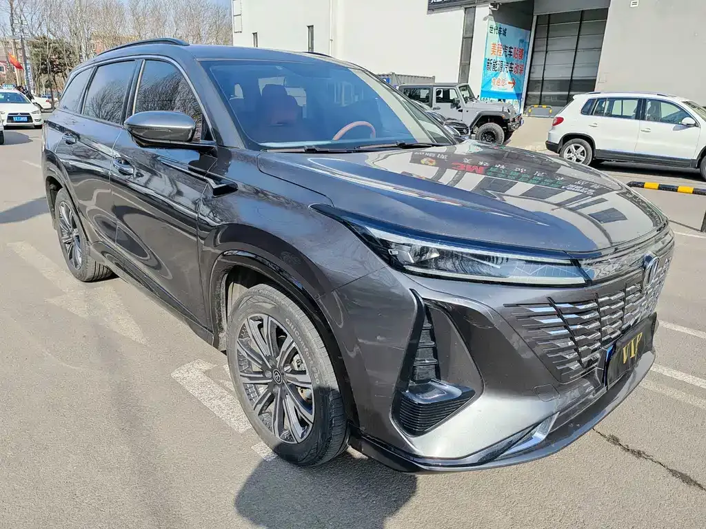 Changan CS75PLUS — фото 4