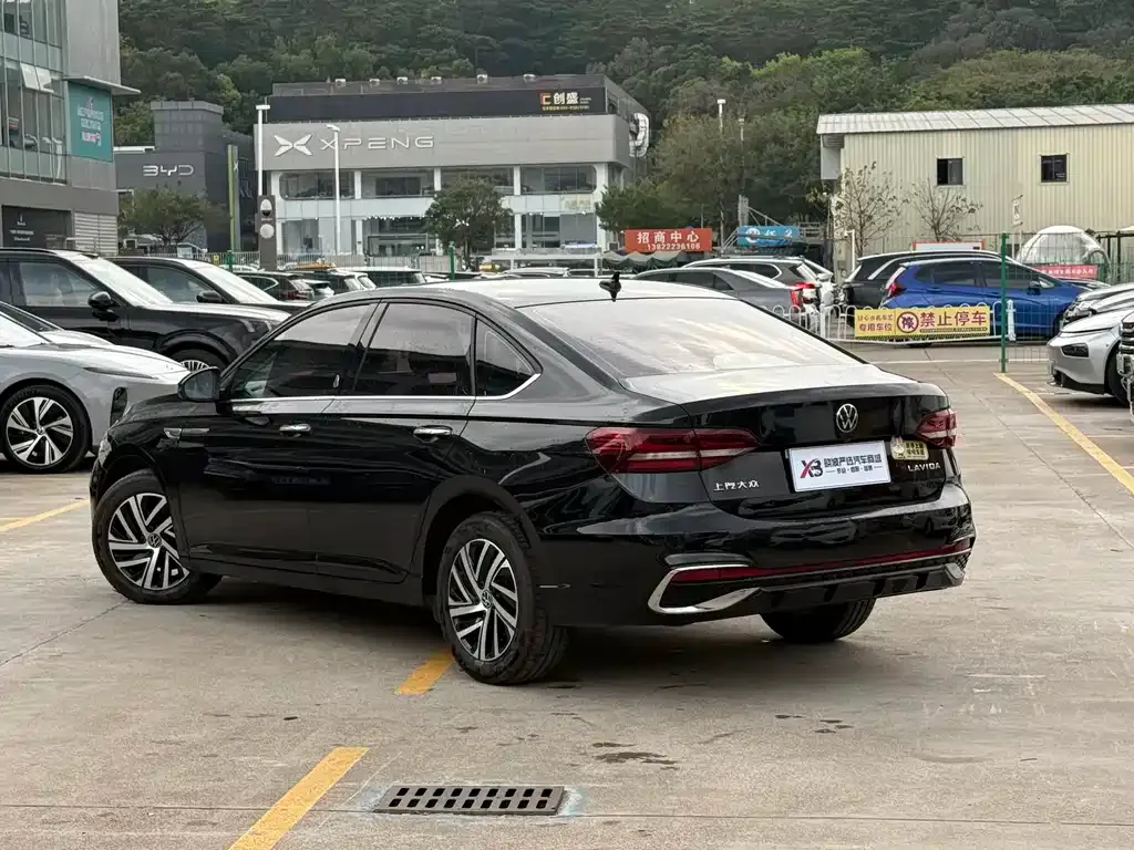 Volkswagen Lavida 2024 из CN, фото 4