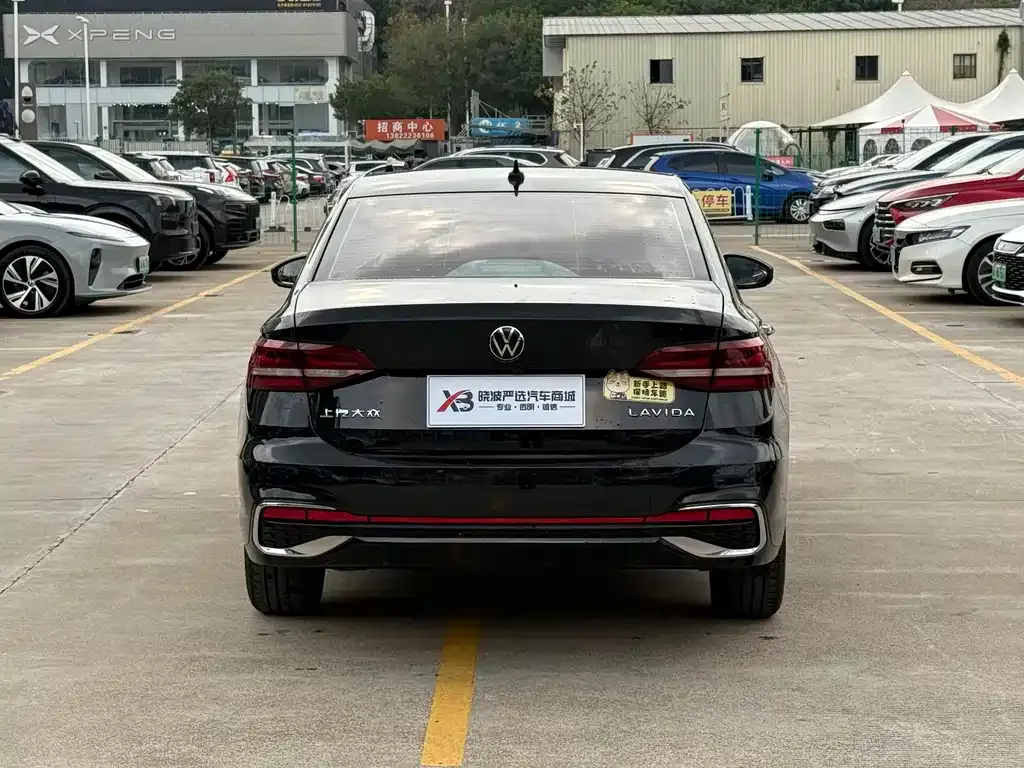 Volkswagen Lavida 2024 из CN, фото 3