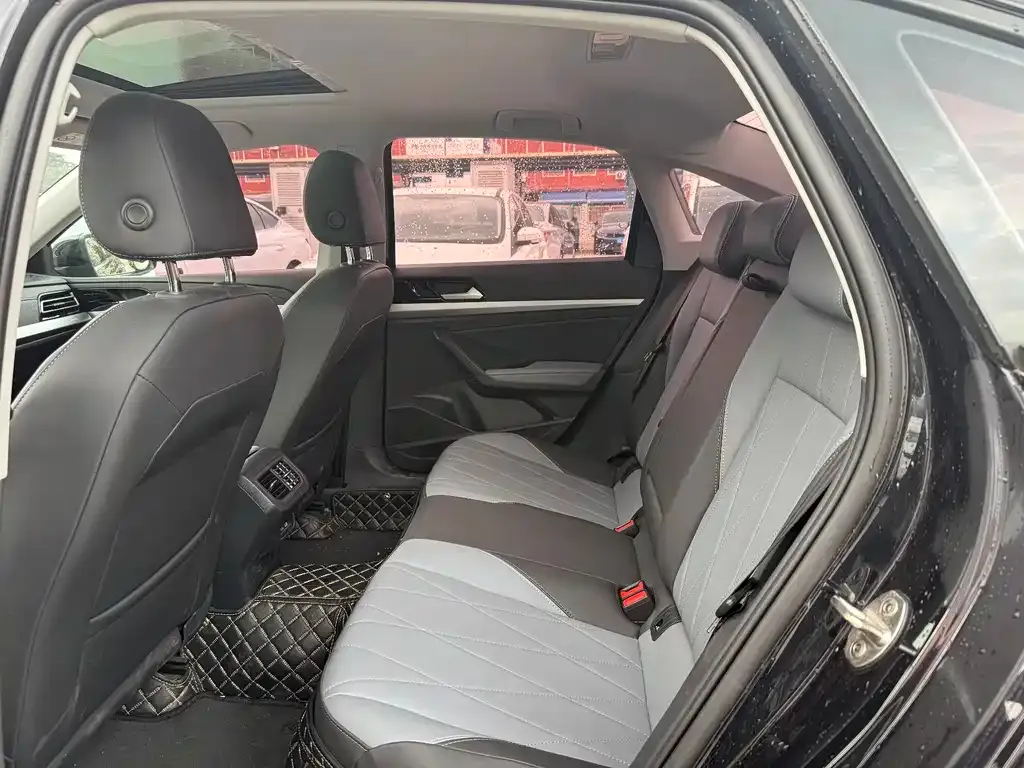 Volkswagen Lavida 2024 из CN, фото 8