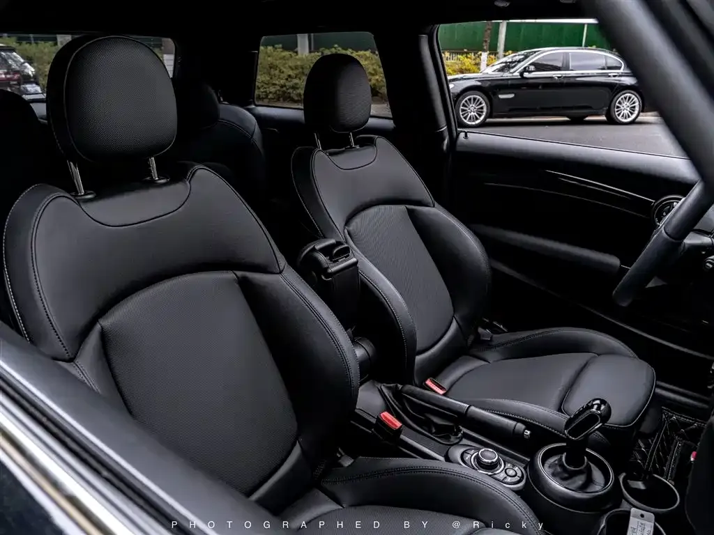 MINI Cooper (3-door) 2024 из CN, фото 5