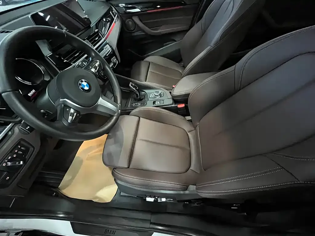 BMW X1 2022 из CN, фото 7