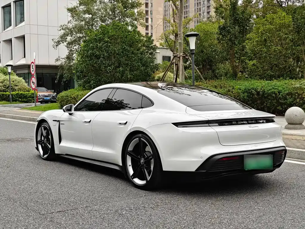 Porsche Taycan 2022 из CN, фото 5