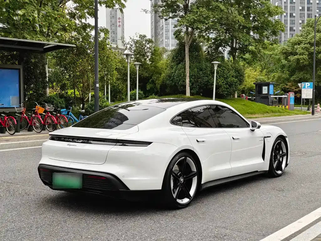 Porsche Taycan 2022 из CN, фото 6