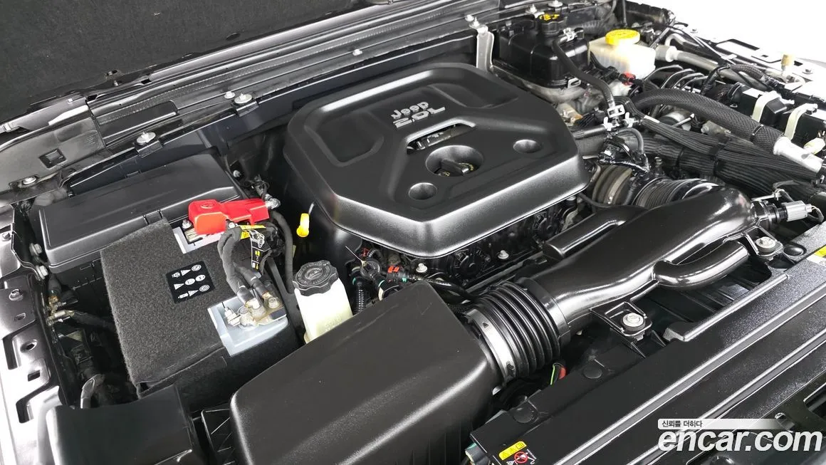 Jeep Wrangler 2021 из KR, фото 9