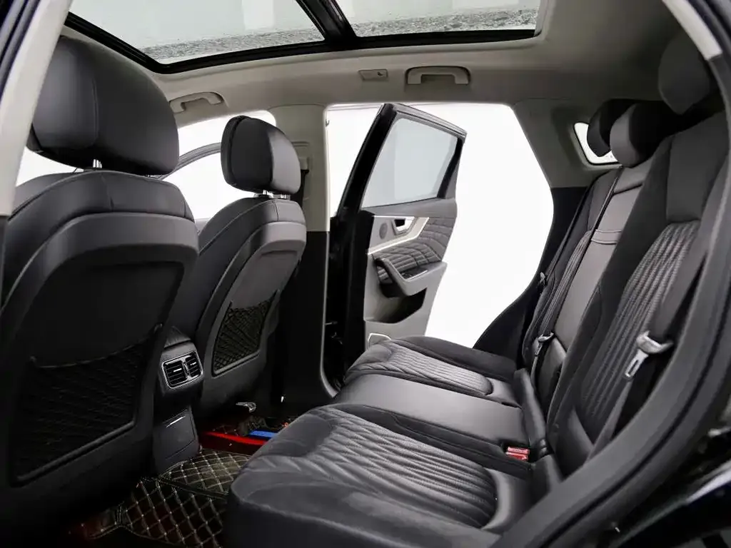 Hongqi HS5 2021 из CN, фото 7