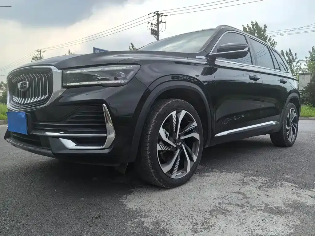 Geely Xingyue L — фото 1