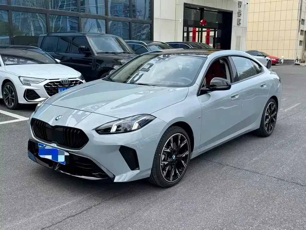 BMW 2 Series — фото 1