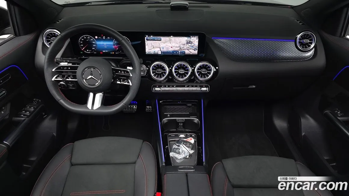 Mercedes-Benz GLA-Class — фото 10