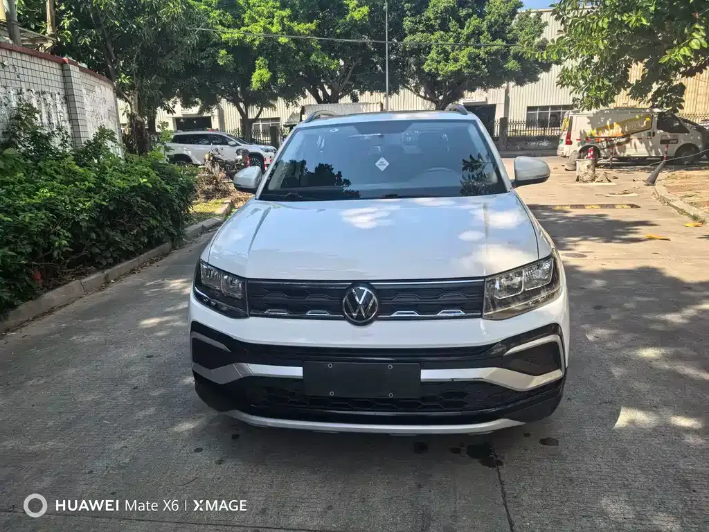 Volkswagen T-Cross — фото 6