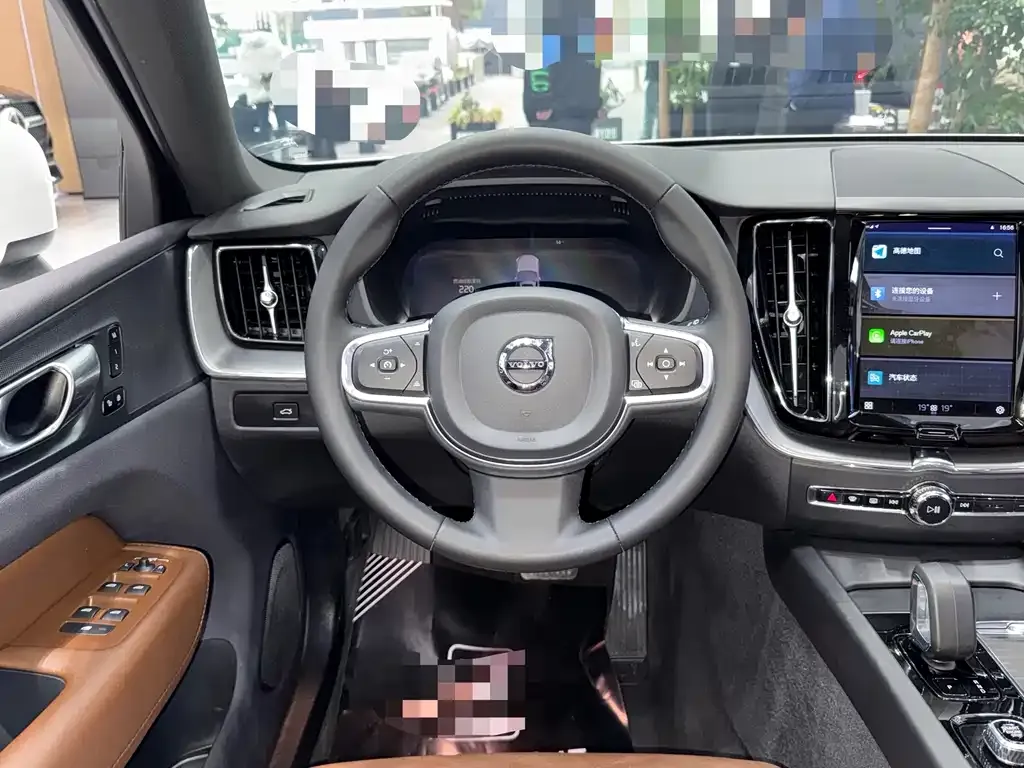 Volvo XC60 2022 из CN, фото 8