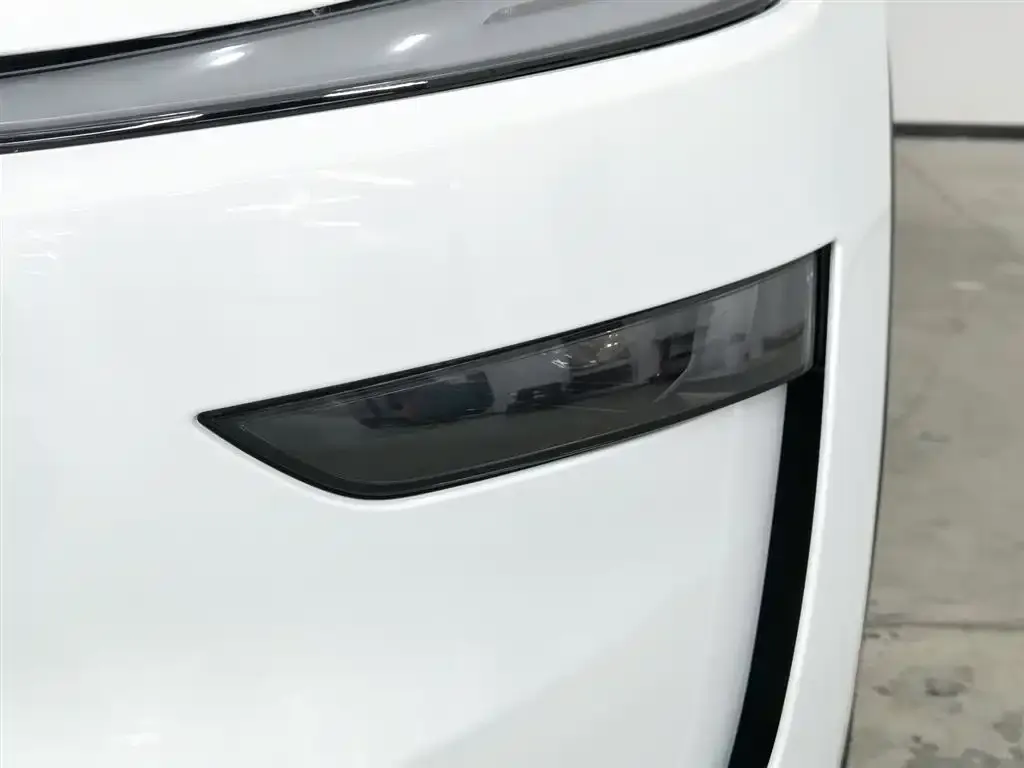 Tesla Model Y 2025 из CN, фото 5