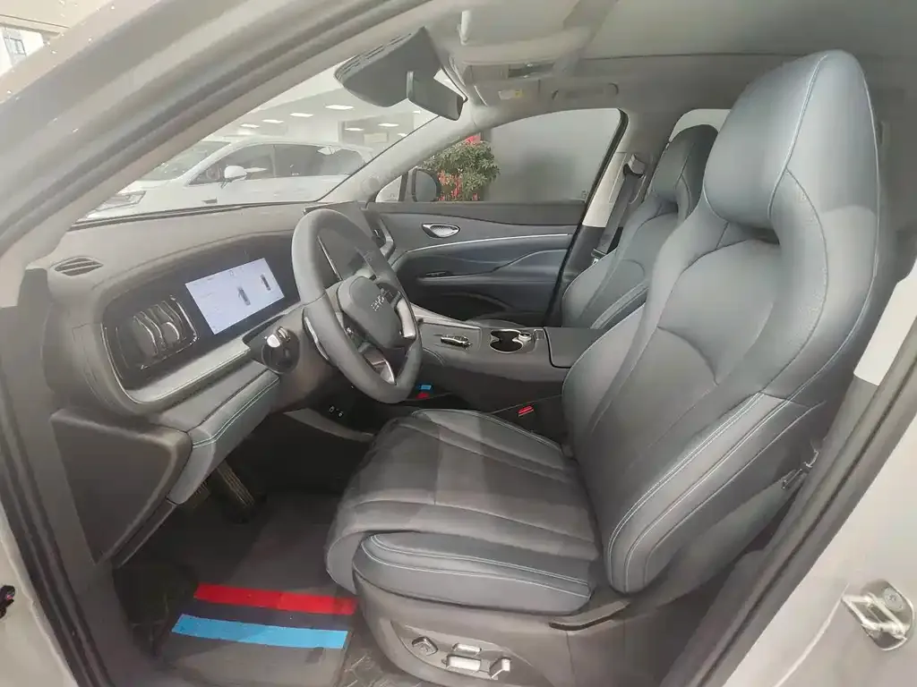 BYD Hiace 07 DM-i — фото 2