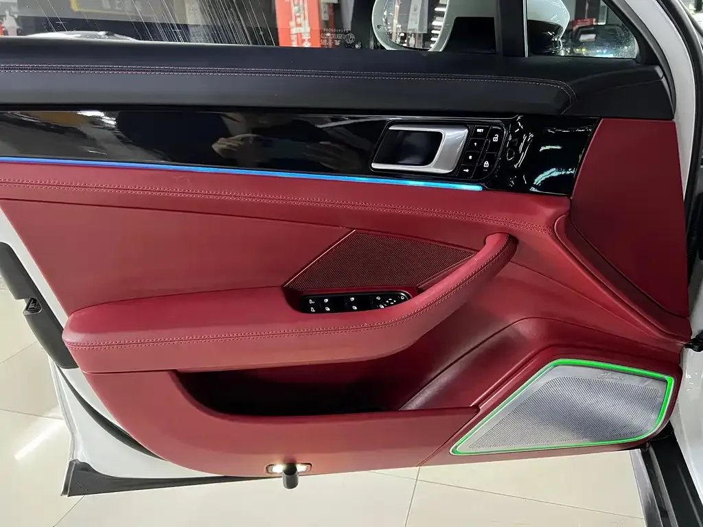 Porsche Panamera 2021 из CN, фото 4