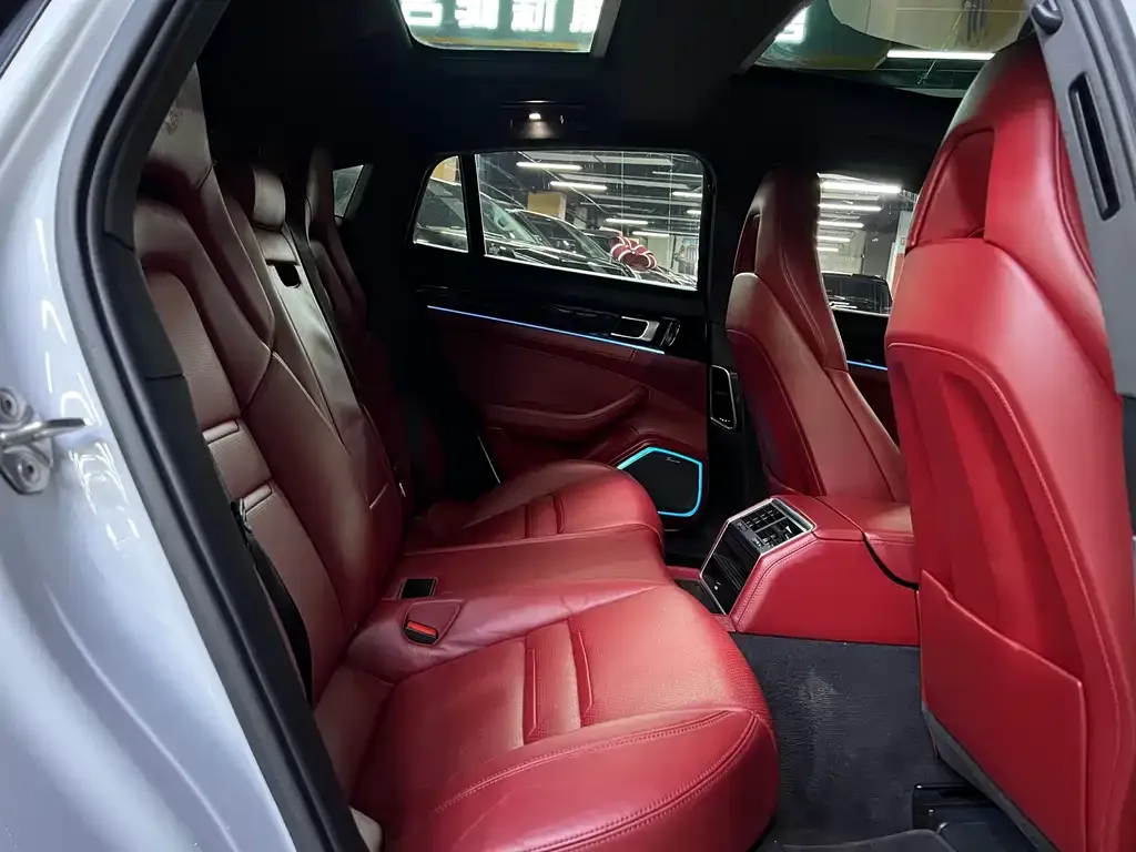 Porsche Panamera 2021 из CN, фото 7