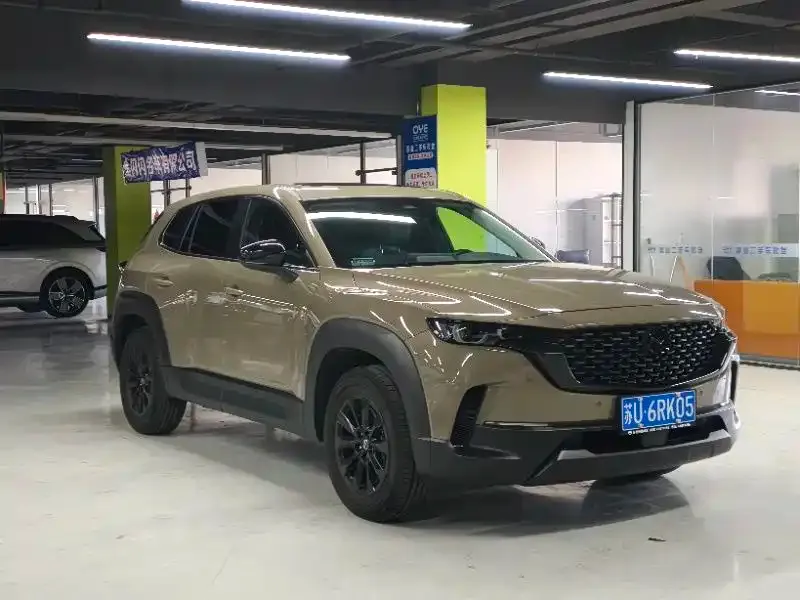Mazda CX-50 2023 из CN, фото 2