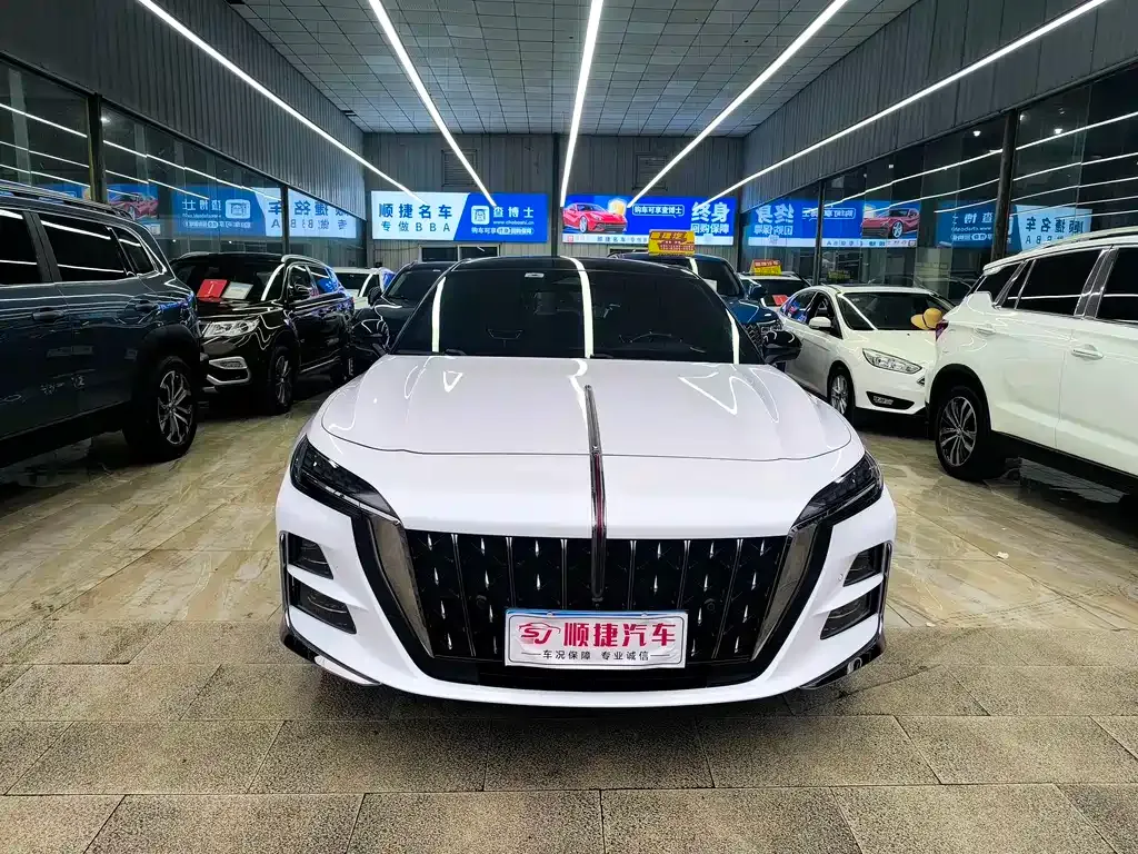 Hongqi H6 — фото 10