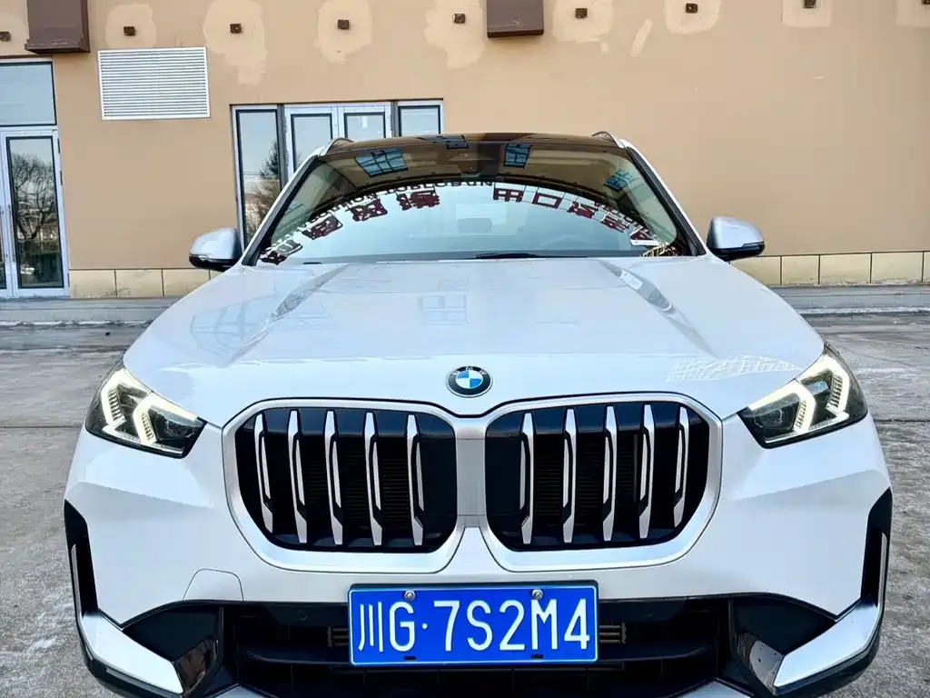 BMW X1 — фото 3