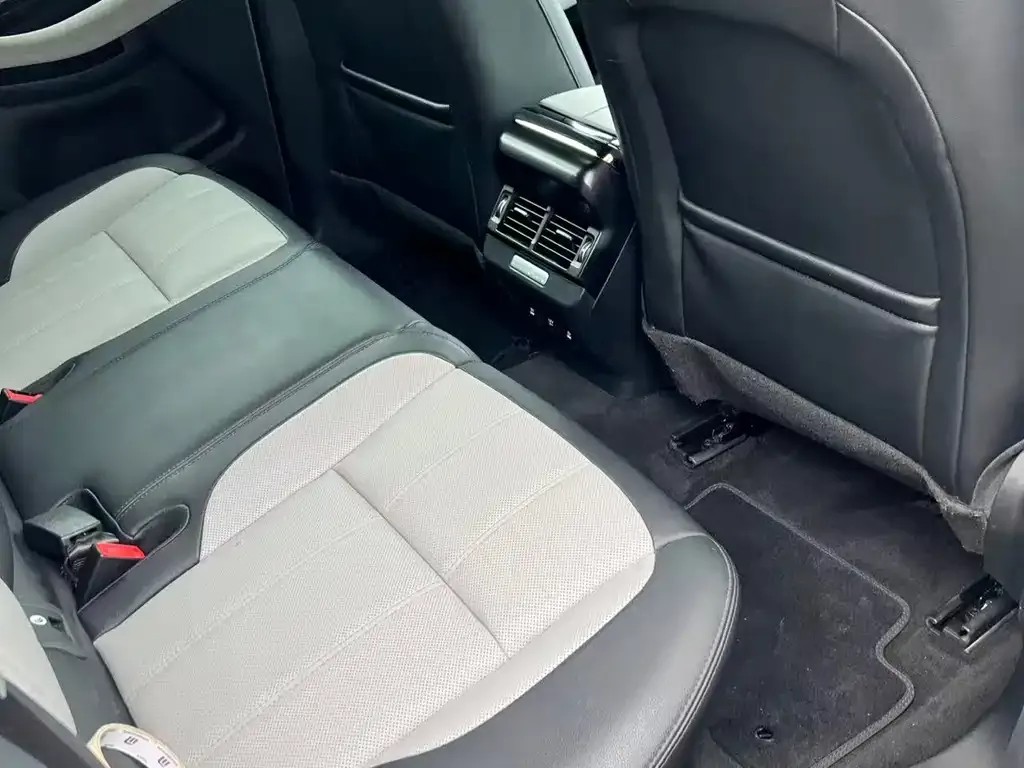 Land Rover Evoque 2021 из CN, фото 5