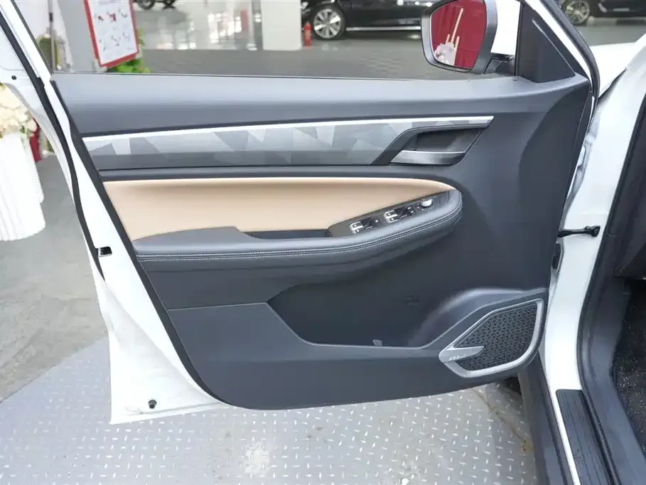 Geely Haoyue PRO 2024 из CN, фото 10