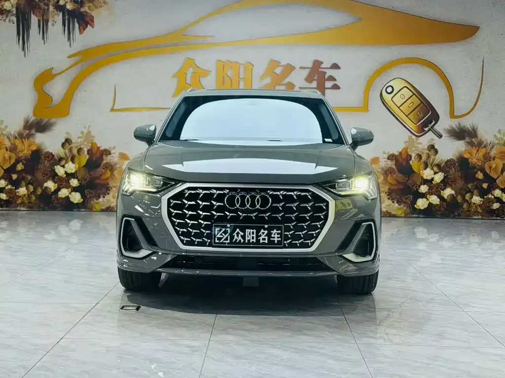 Audi Q3 — фото 2