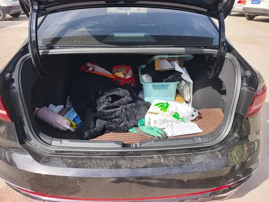 Volkswagen Lavida 2023 из CN, фото 9