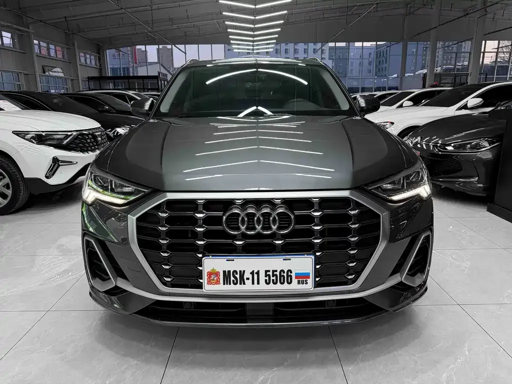 Audi Q3 2023 из CN, фото 5
