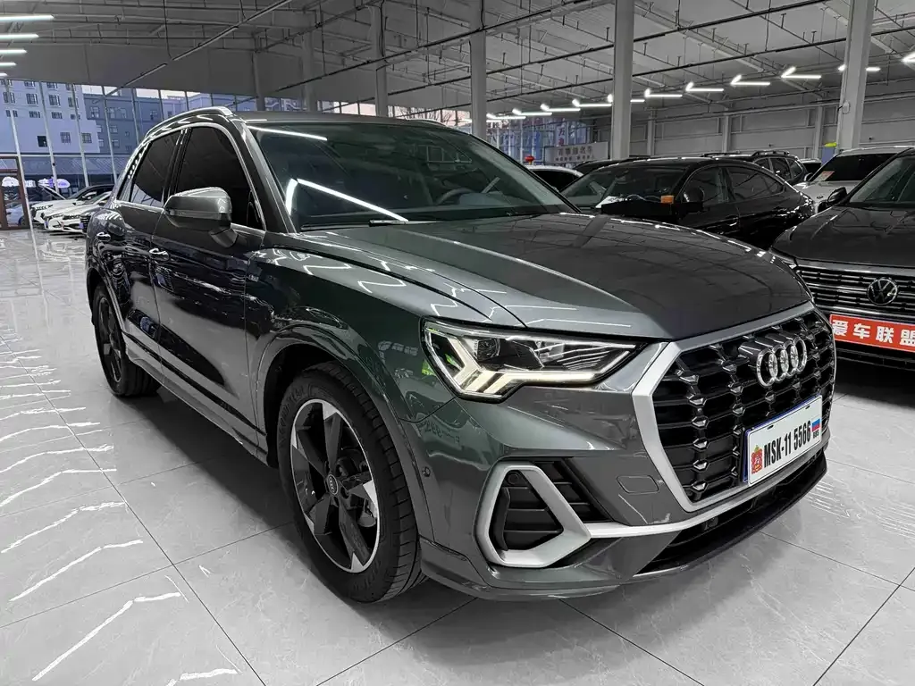 Audi Q3 2023 из CN, фото 7