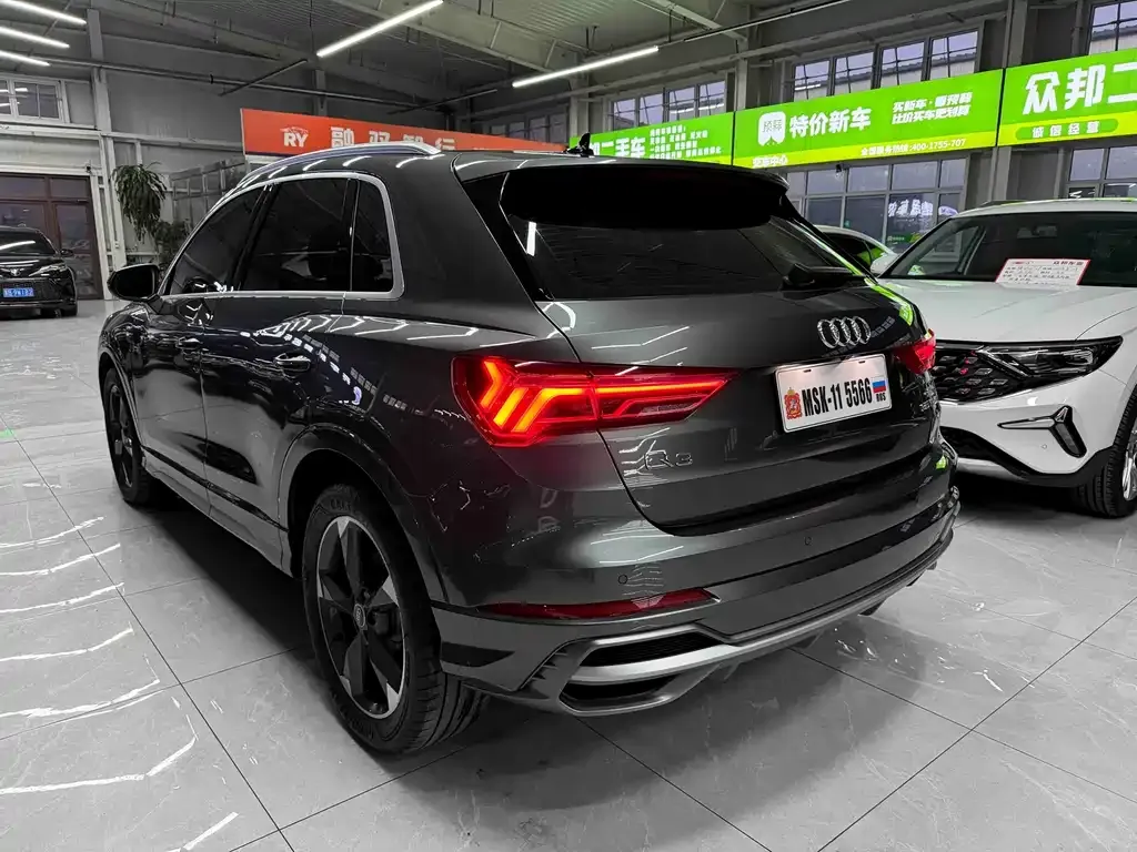 Audi Q3 2023 из CN, фото 3