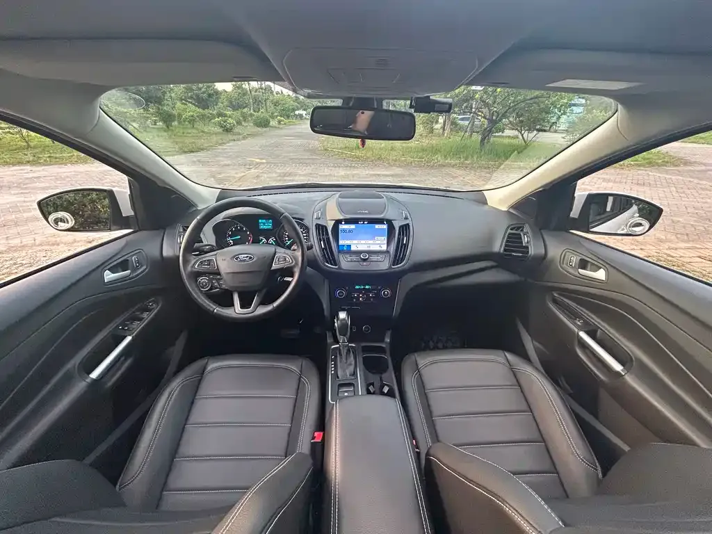 Ford Kuga 2021 из CN, фото 6