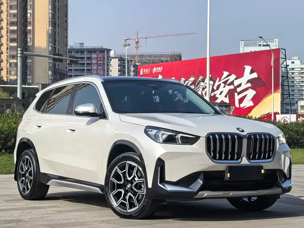 BMW X1 — фото 4