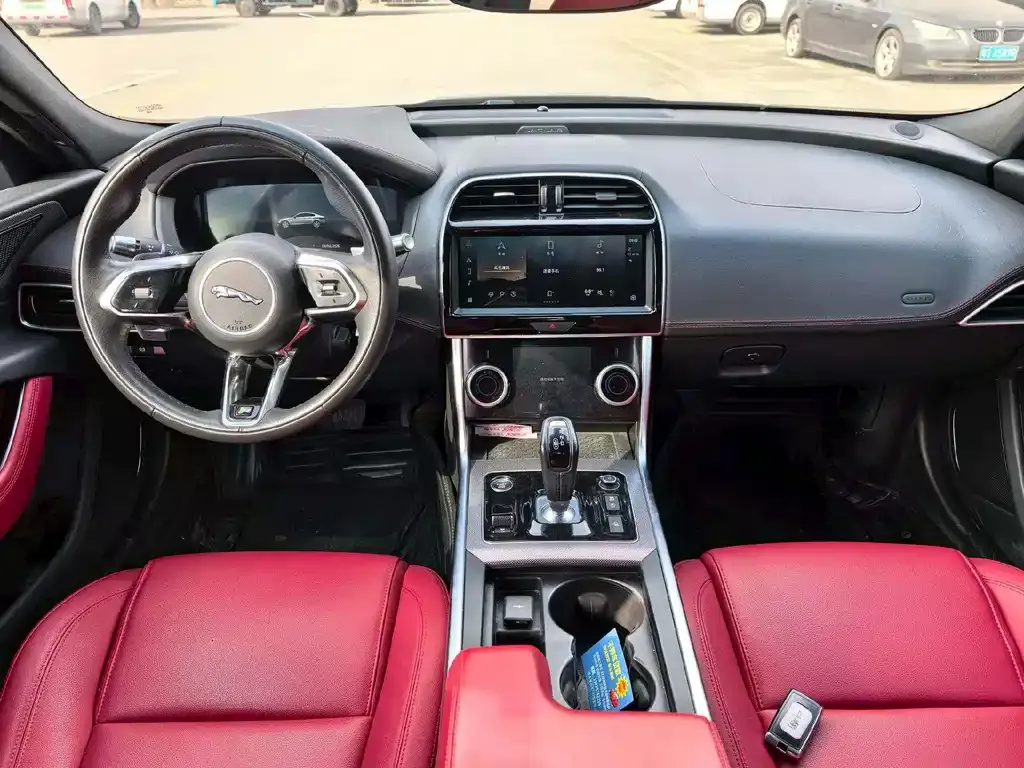 Jaguar XEL 2022 из CN, фото 3