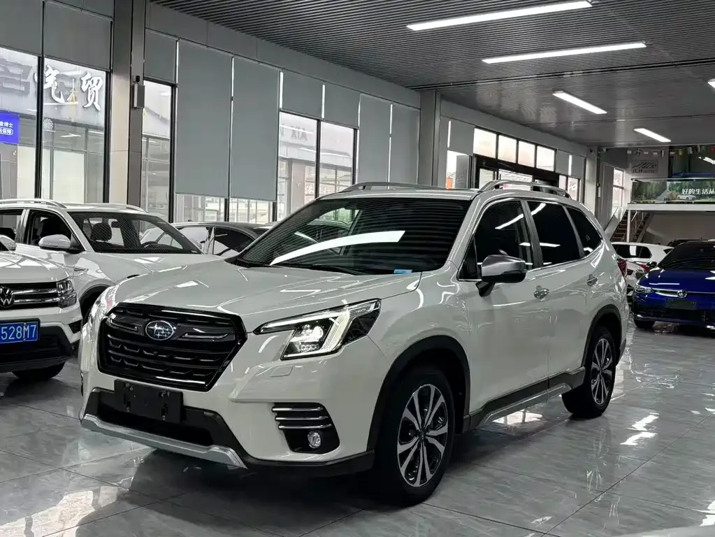 Subaru Forester 2022 из CN, фото 1