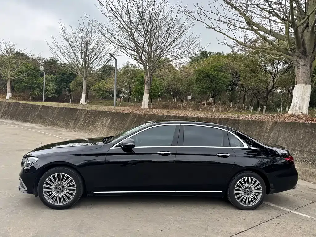 Mercedes-Benz E-Class 2023 из CN, фото 8