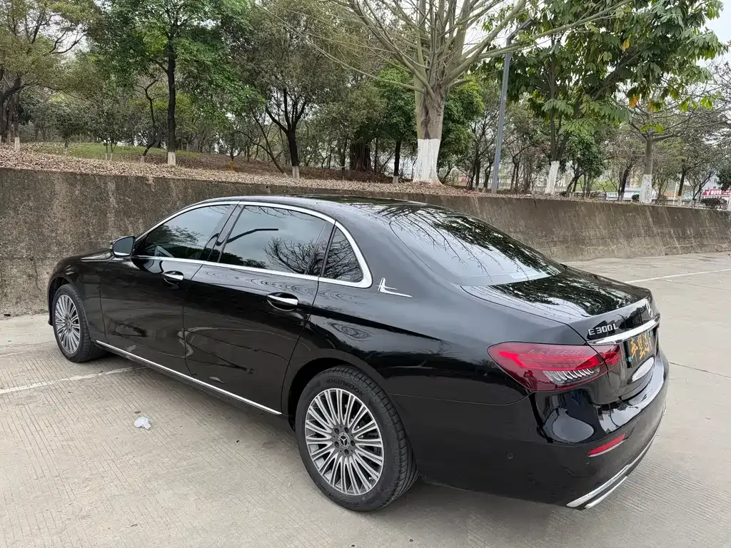 Mercedes-Benz E-Class 2023 из CN, фото 9