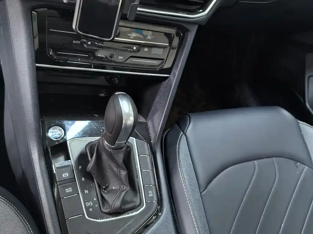 Volkswagen Tharu 2024 из CN, фото 4
