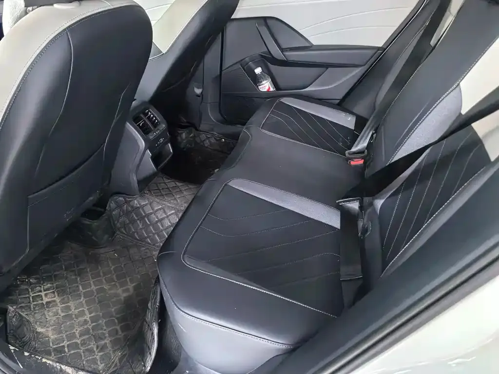 Volkswagen Tharu 2024 из CN, фото 2