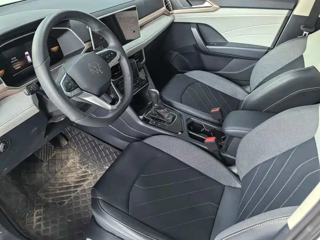 Volkswagen Tharu 2024 из CN, фото 8