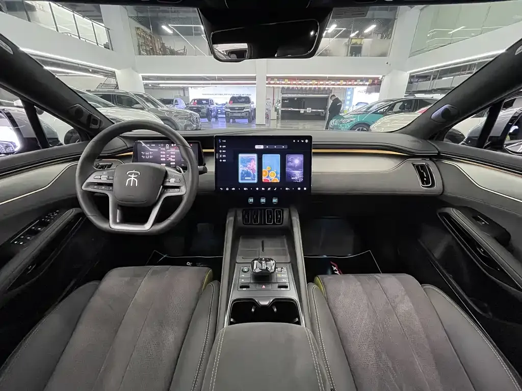 BYD L EV 2025 из CN, фото 7